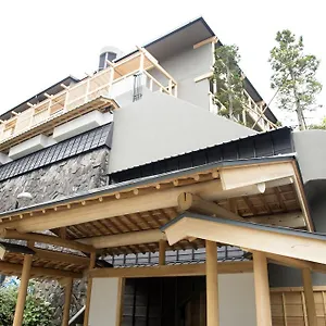 ***** 传统日式旅馆 Gora Hanaougi Madoka No Mori 日本